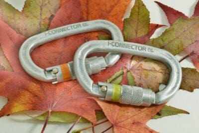 Carabiners/connectors